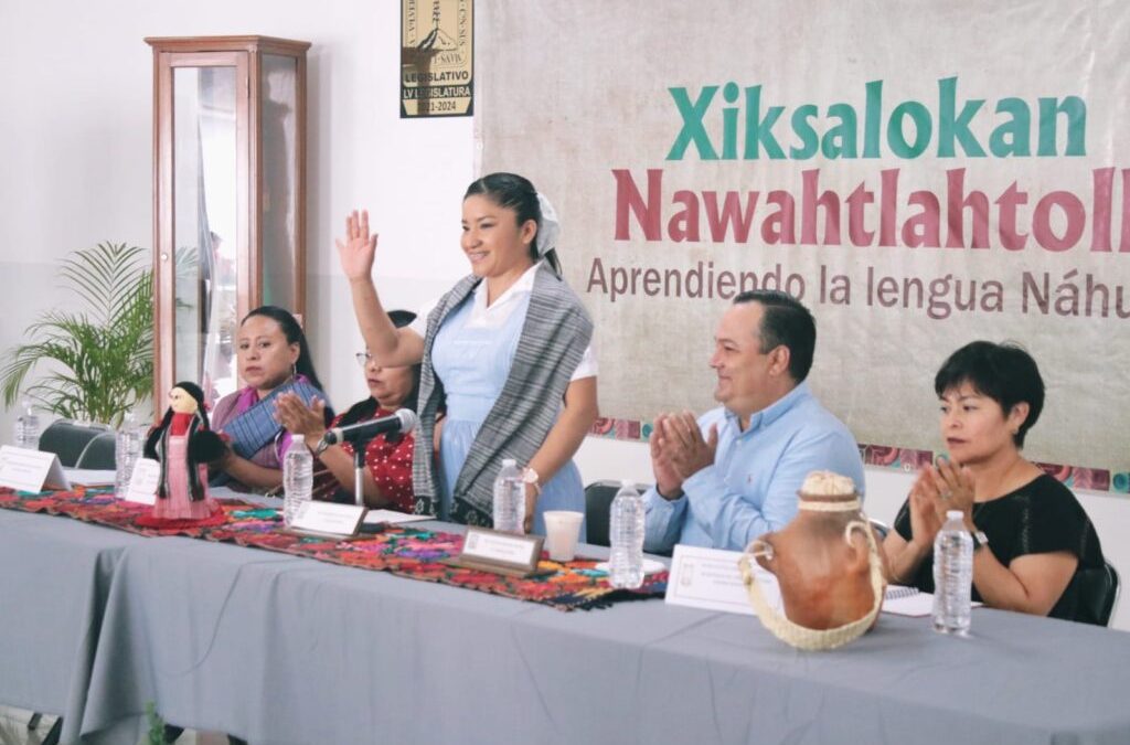 Inaugura la diputada Macrina Vallejo Curso Aprendiendo la Lengua Náhuatl “Xiksalokan Nawahtlahtolle”