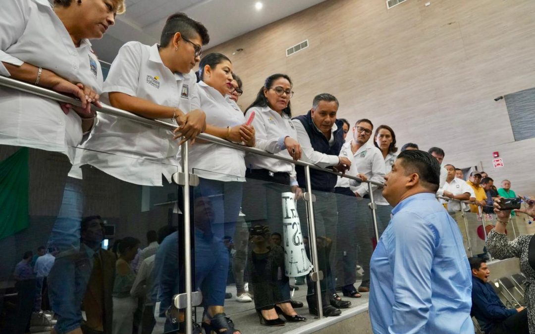 Acuerdan sindicalizados y Mesa Directiva del Congreso, ruta para desahogar solicitudes de jubilación