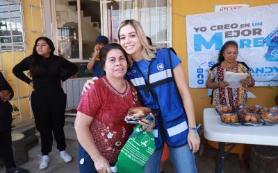 Comparte diputada Andy Gordillo 900 cenas navideñas con familias de Cuernavaca