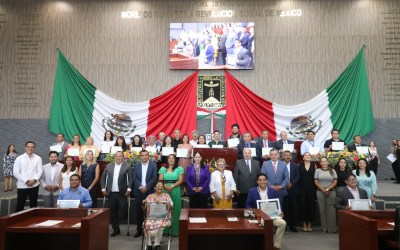 Entrega Congreso la Presea al Mérito Docente “Profesor y General Otilio Montaño Sánchez” 2025