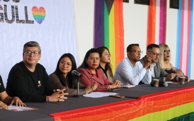 Encabeza diputada Brenda Espinoza evento “Somos Orgullo”, axompañada de la comunidad LGBTTTIQ+